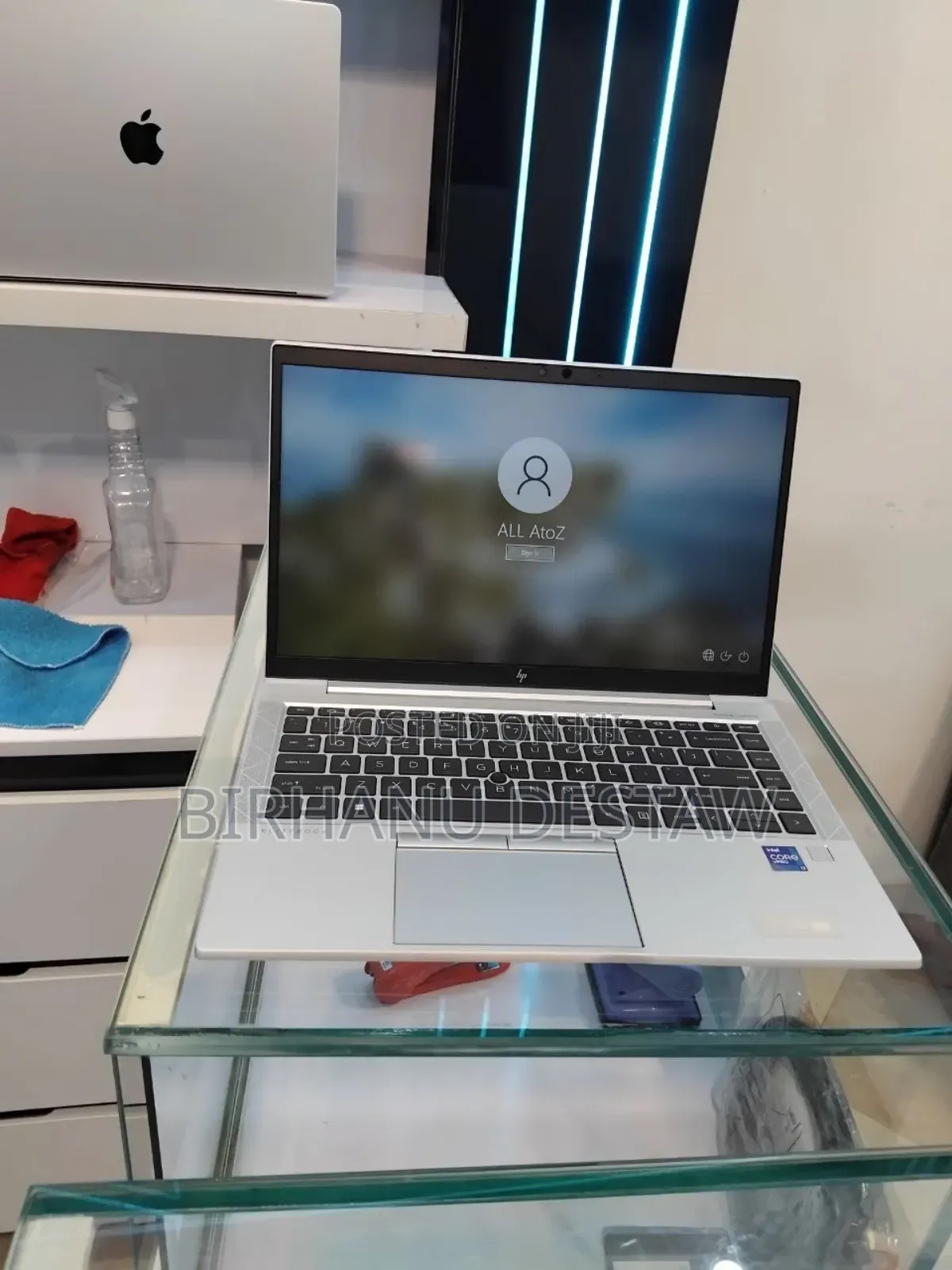 New Laptop HP EliteBook 840 G8 16GB Intel Core i7 SSD 512GB