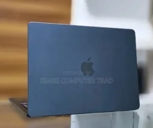 New Laptop Apple MacBook Air 2025 M4 13-inch 16GB Apple M4 SSD 256GB