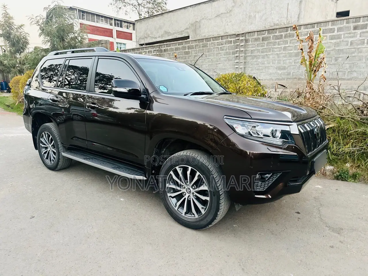 Toyota Land Cruiser Prado 2023 Brown