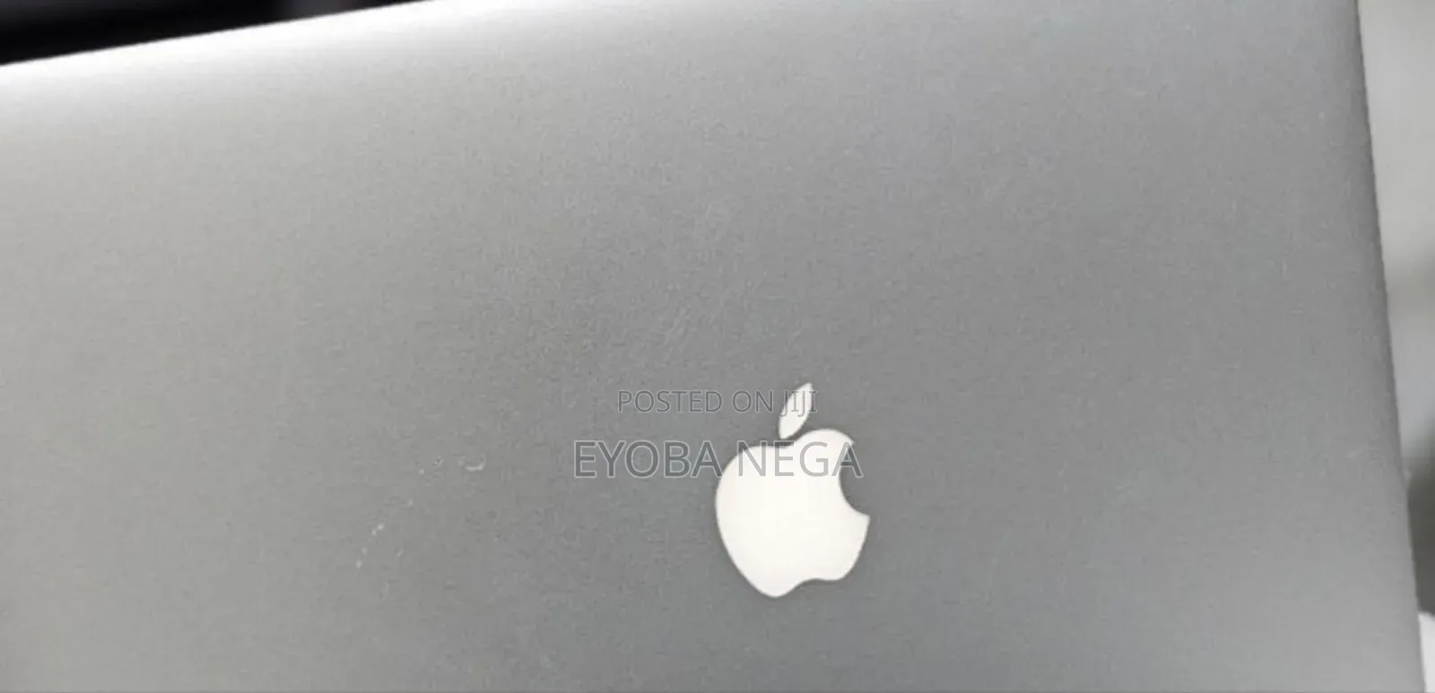 Laptop Apple MacBook Pro 2015 16GB Intel Core i7 SSD 256GB
