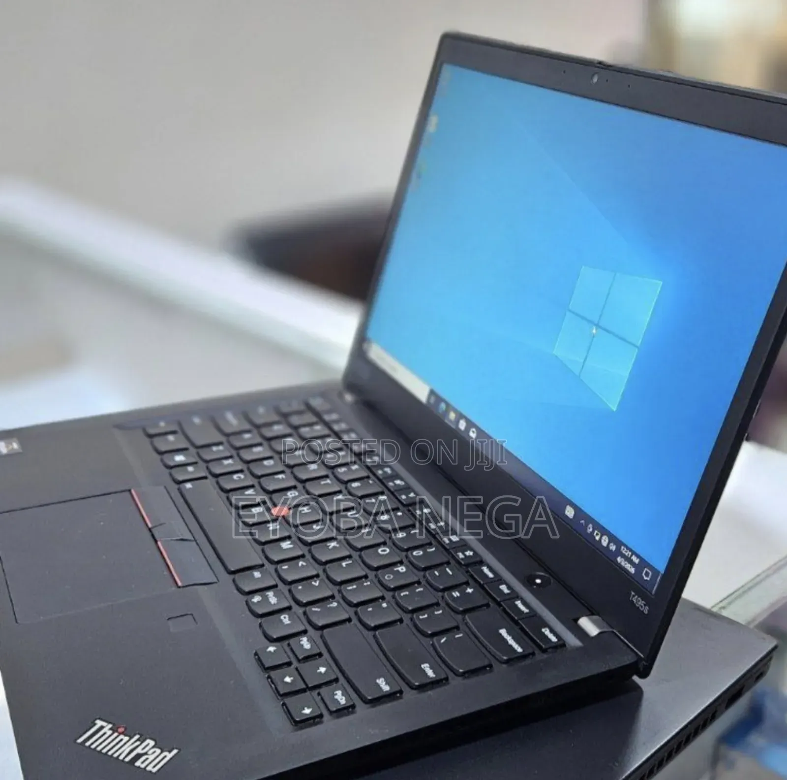 New Laptop Lenovo ThinkPad t495s 16GB AMD Ryzen 7 SSD 512GB