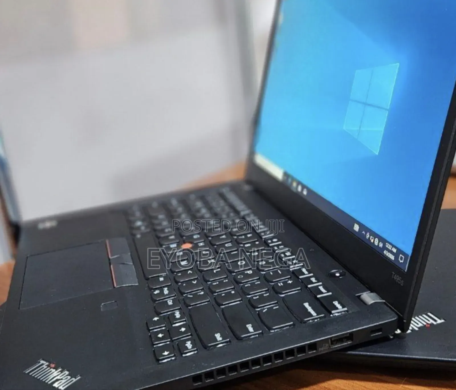 New Laptop Lenovo ThinkPad t495s 16GB AMD Ryzen 7 SSD 512GB