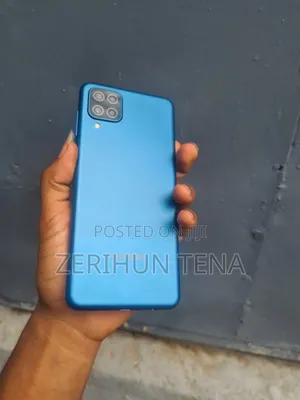 Samsung Galaxy A12 128 GB Blue