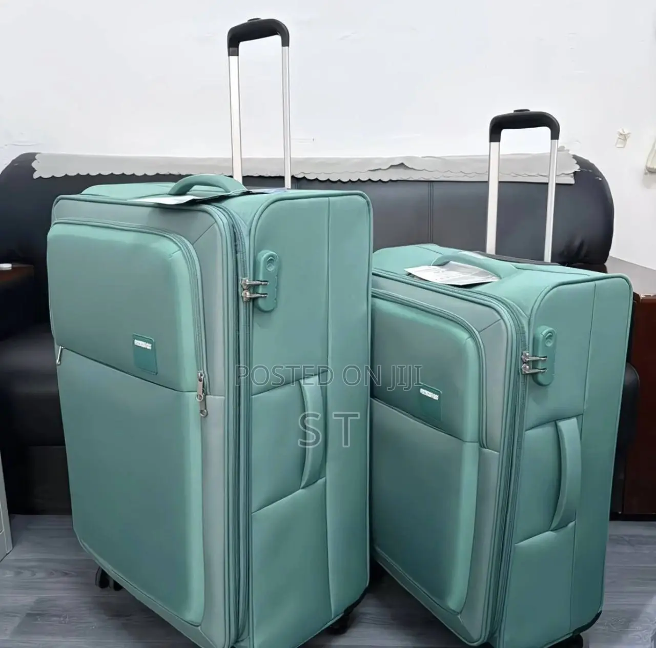 American Tourister