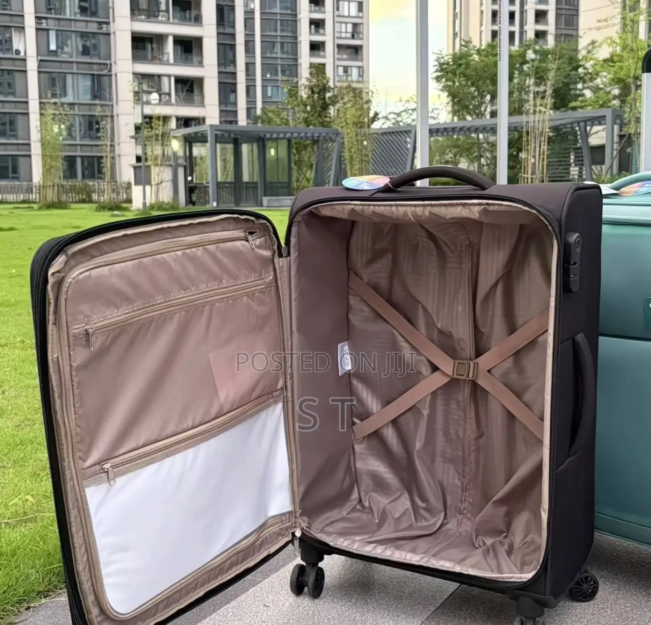 American Tourister