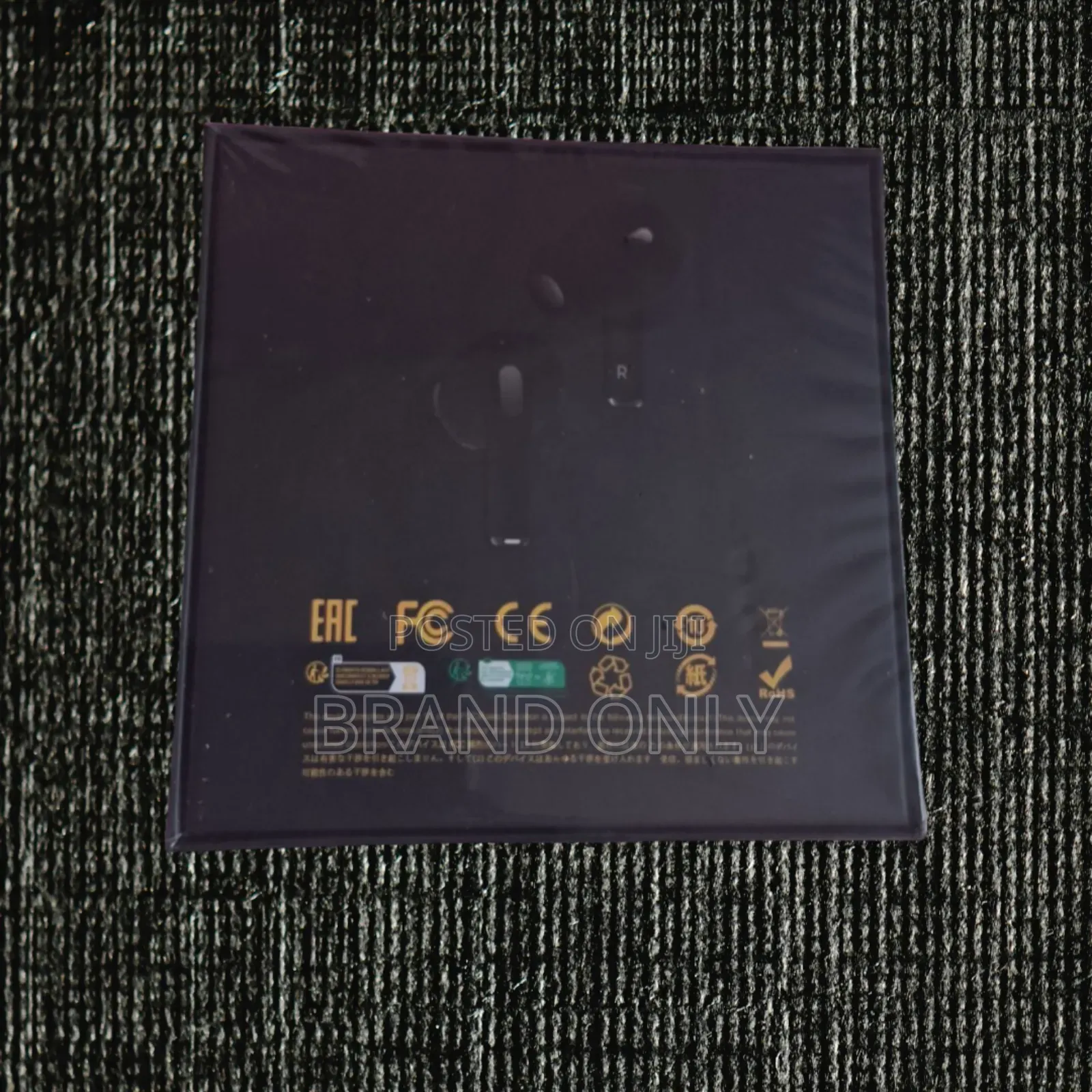 Pure Sound, Zero Distractions