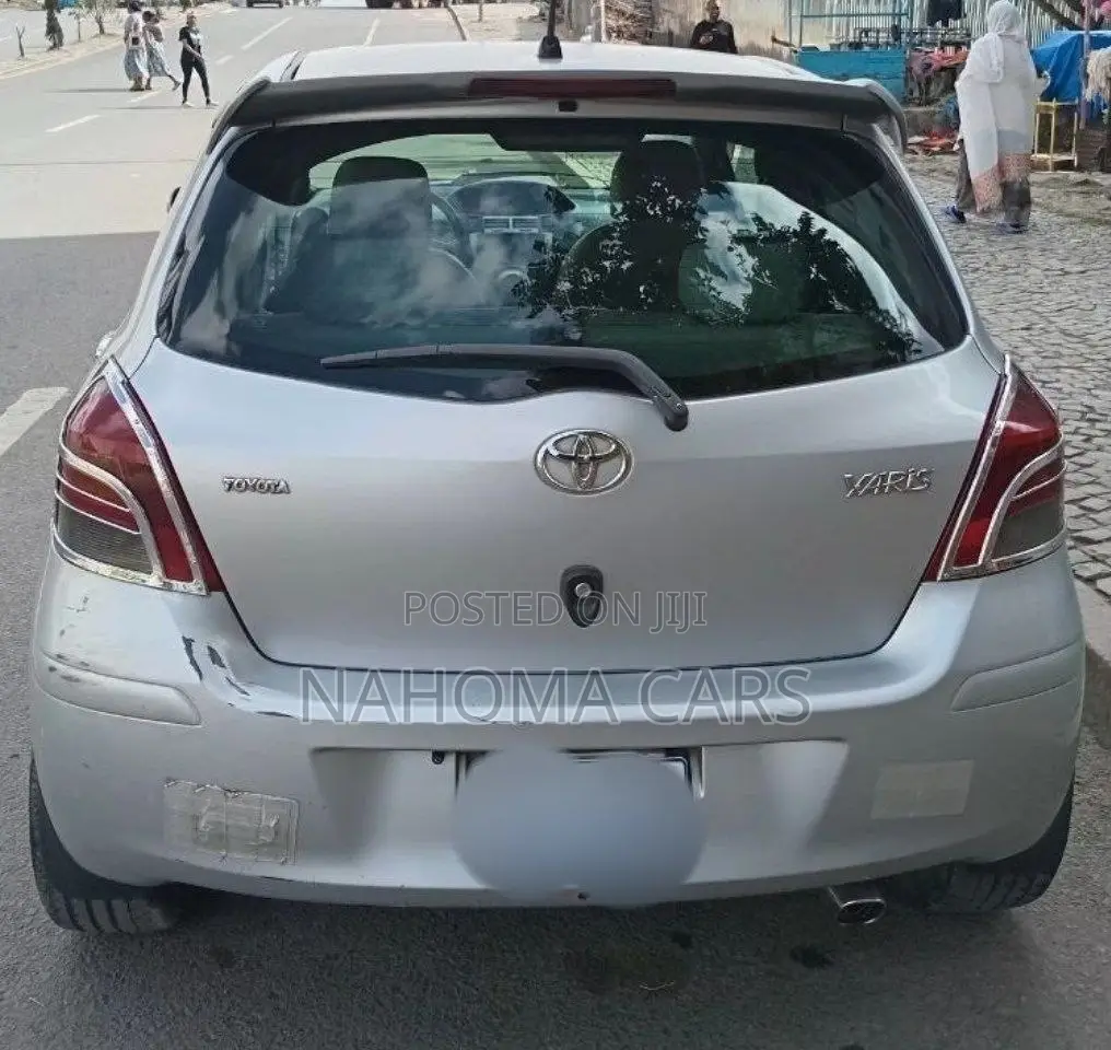 Toyota Yaris 2008 Silver