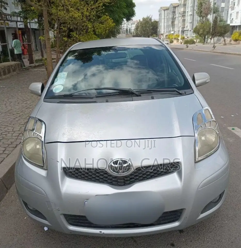 Toyota Yaris 2008 Silver