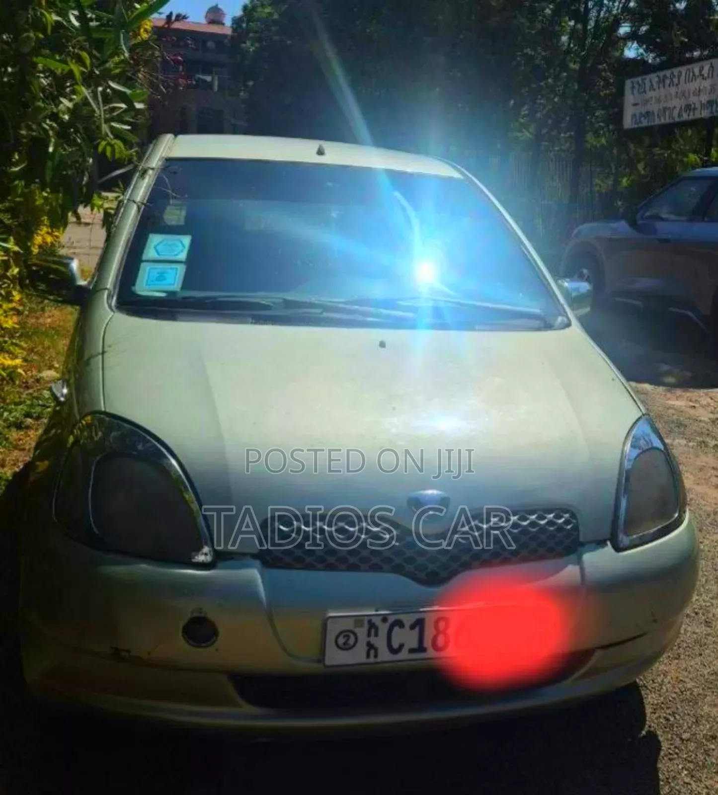 Toyota Vitz 1.0 FWD 5dr 2001 Gold