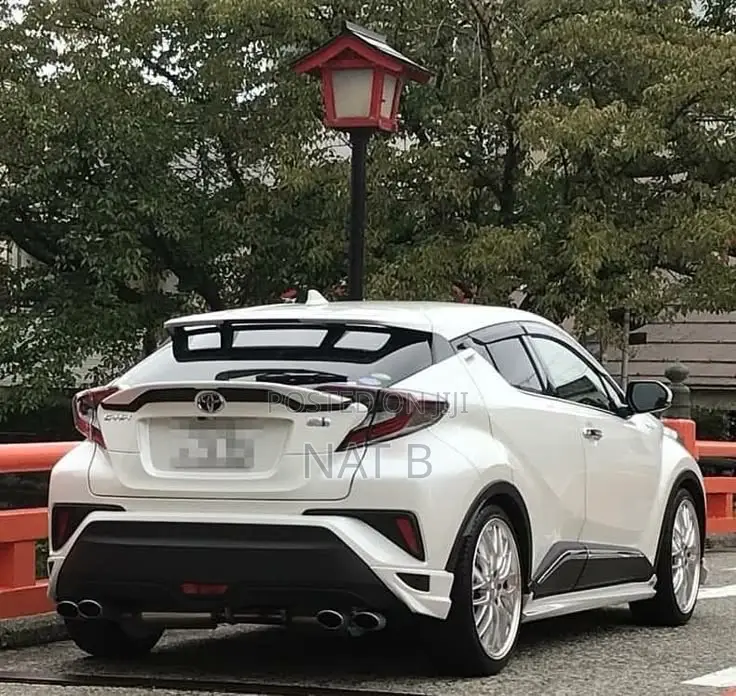 Toyota C-HR LE FWD 2020 White