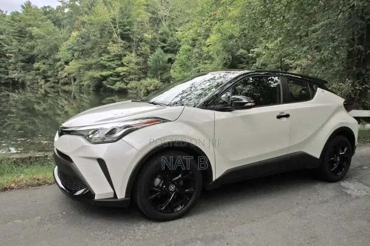 Toyota C-HR LE FWD 2020 White