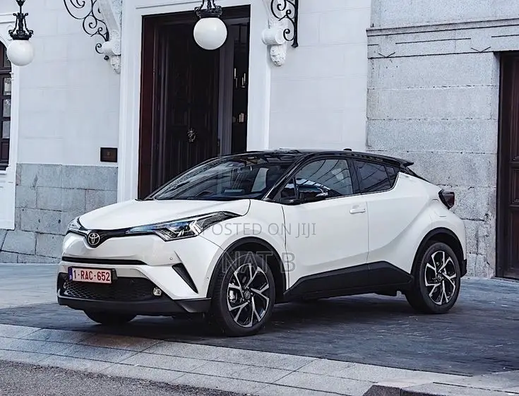 Toyota C-HR LE FWD 2020 White
