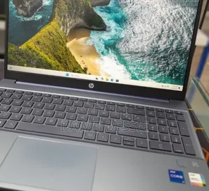 New Laptop HP 16GB Intel Core i7 SSD 512GB