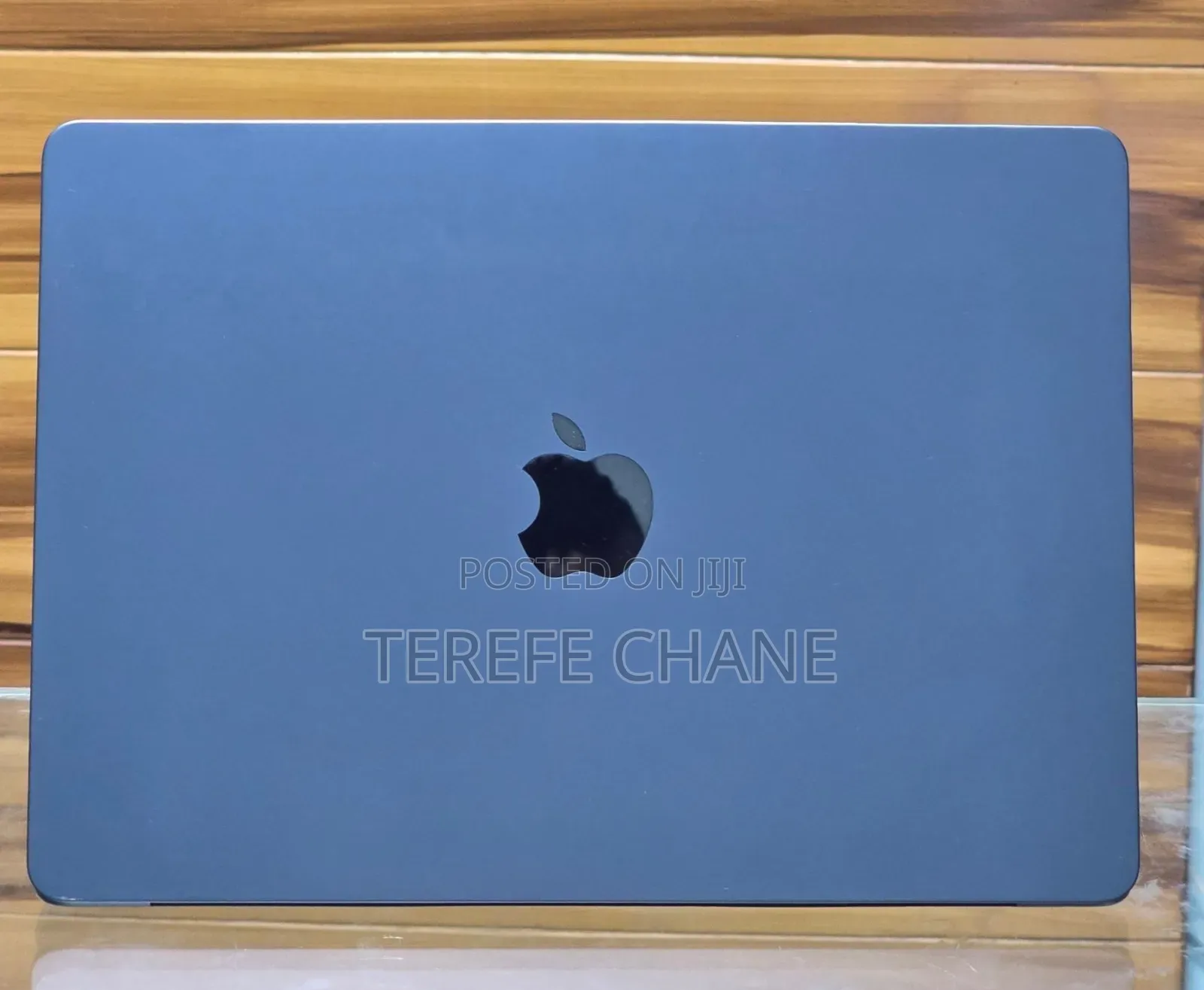 New Laptop Apple MacBook Air 2025 M4 13-inch 16GB Apple M4 SSD 256GB