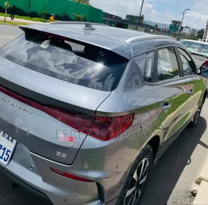 BYD E2 43 kWh 94 hp FWD 2024