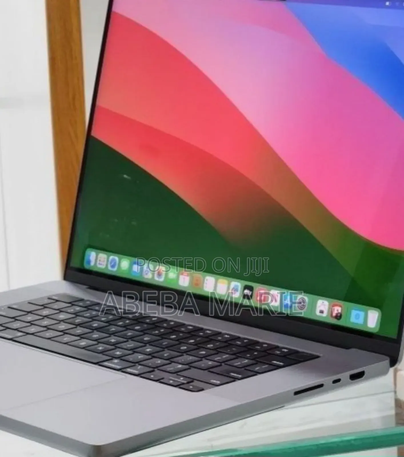 New Laptop Apple MacBook Pro M1 32GB Apple M1 Pro SSD 512GB