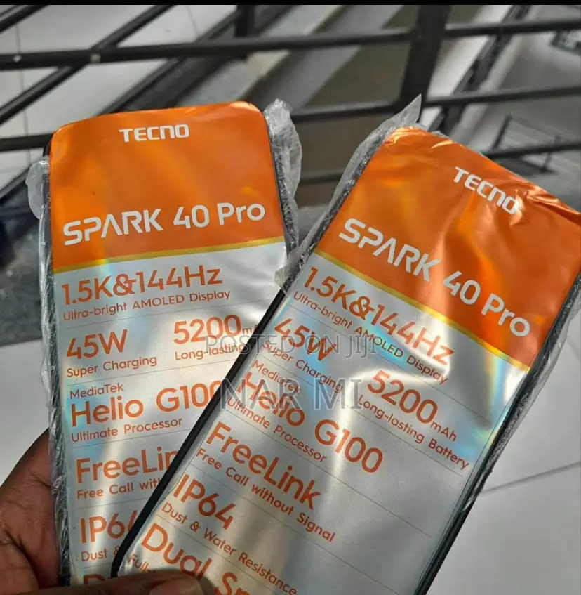 New Tecno Spark 40 Pro 256 GB Silver