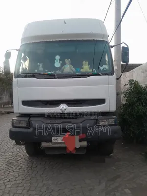 ሪኖልት ንፁ መኪና የጭነት በርካሽ
