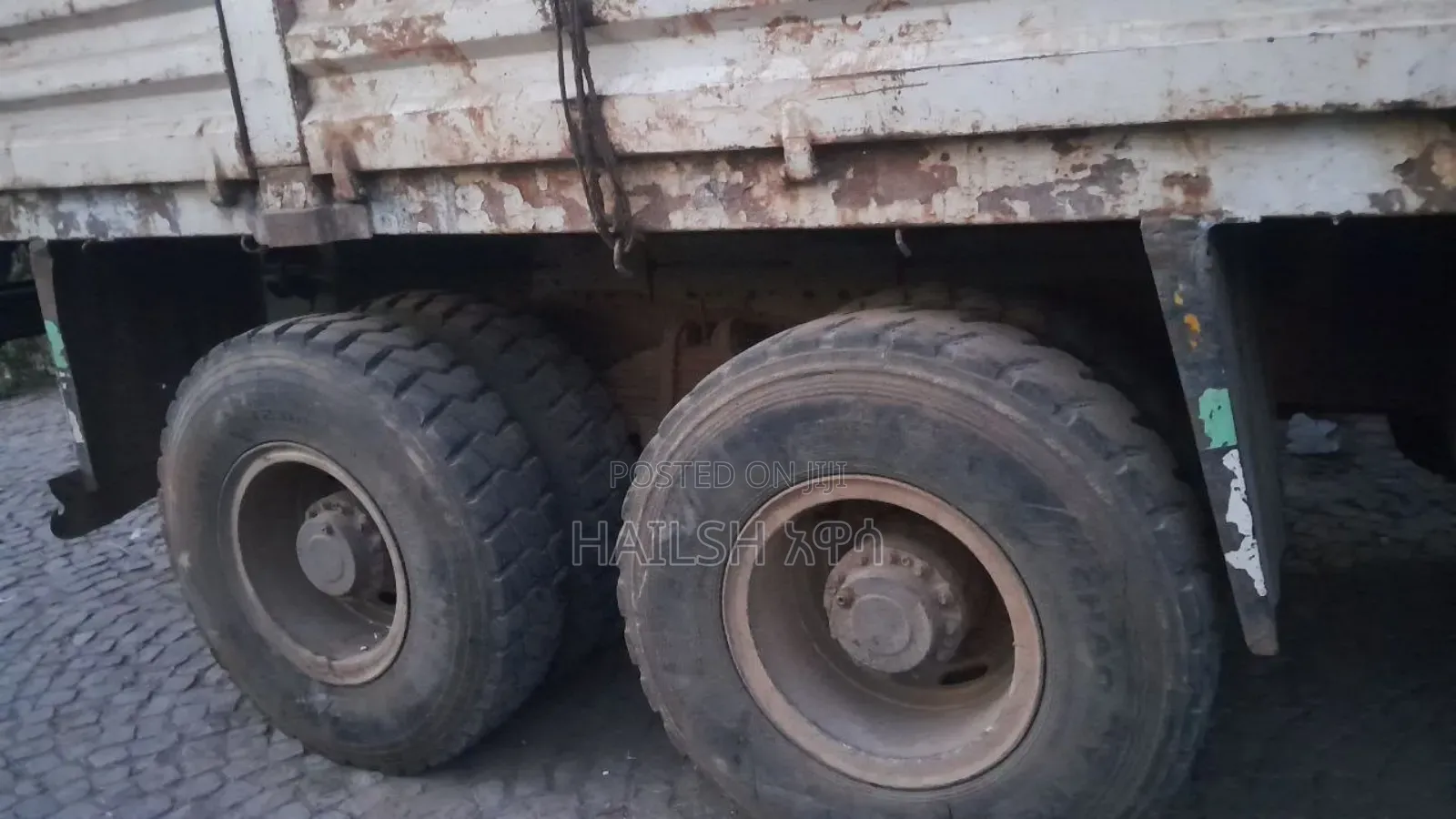 ሪኖልት ንፁ መኪና የጭነት በርካሽ