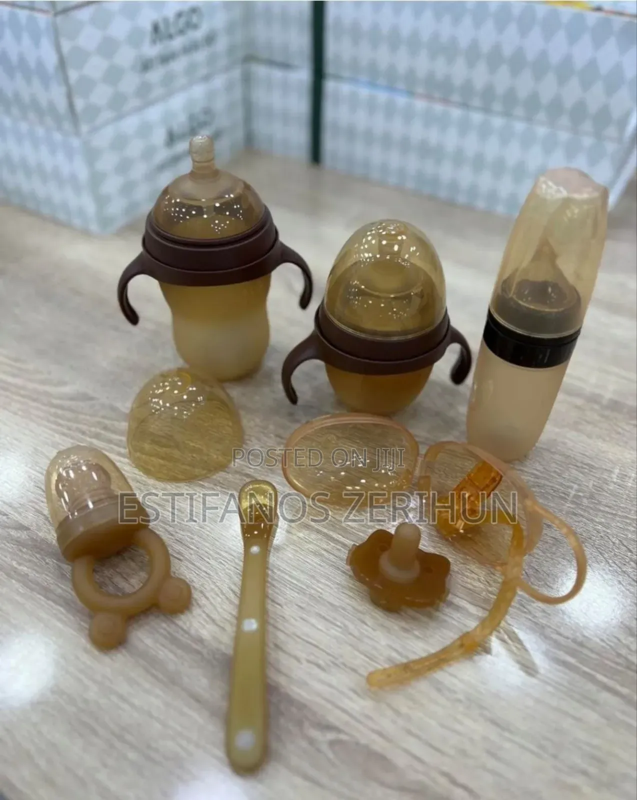 Baby Bottles/Feeding Sets
