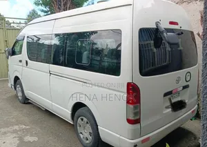 Toyota HiAce 2008 White