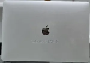 New Laptop Apple MacBook Pro 2016 8GB Intel Core i7 SSD 512GB