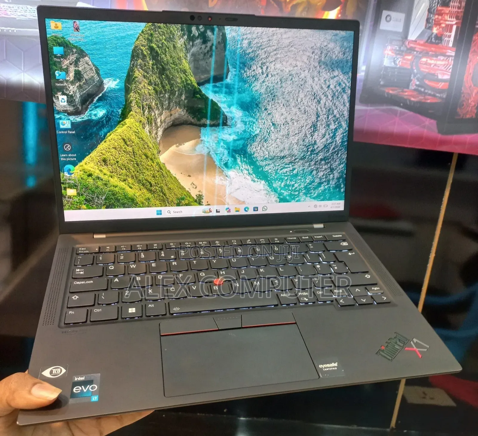 New Laptop Lenovo ThinkPad X1 Carbon 16GB Intel Core i7 SSD 1T