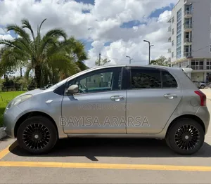 Toyota Yaris 2008 Silver