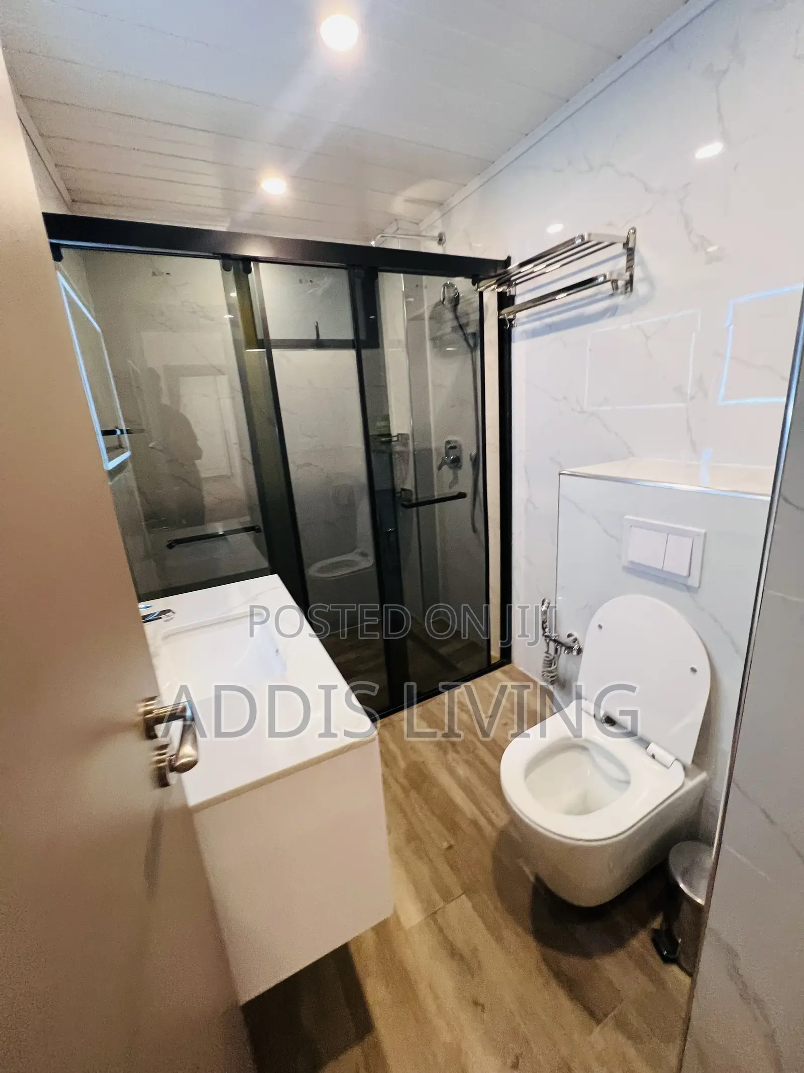 Furnished 3bdrm Apartment in Bole for rent