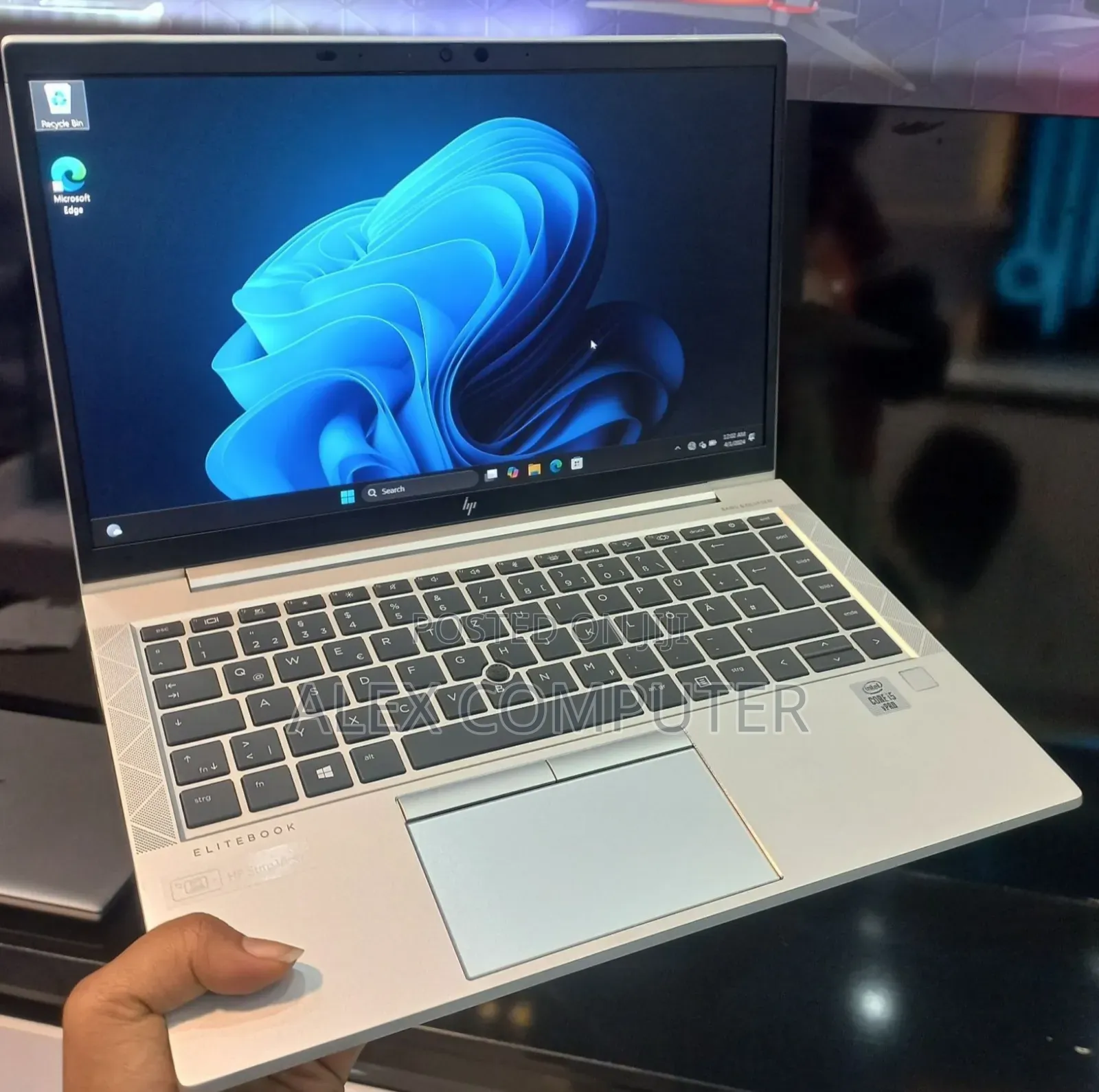 New Laptop HP EliteBook 840 G7 16GB Intel Core i5 SSD 512GB