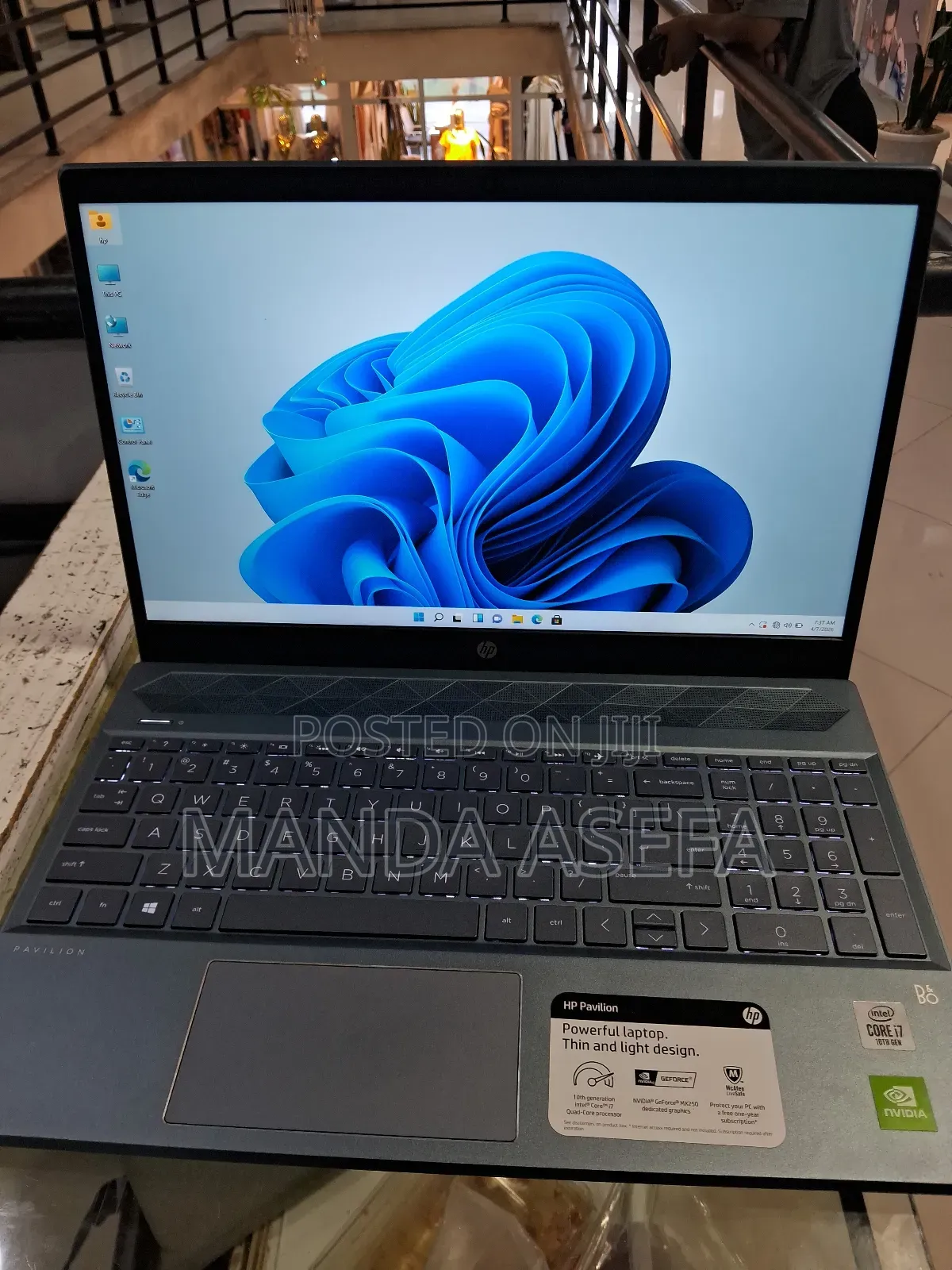 New Laptop HP Pavilion 15 8GB Intel Core i7 HDD+SSD 256GB