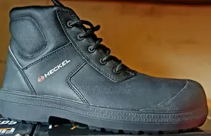 Heckel Stylish Safety Shoe