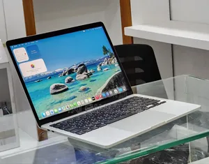 New Laptop Apple MacBook Pro M1 16GB Apple M1 SSD 256GB