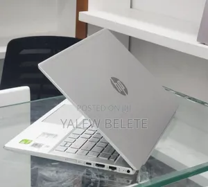 New Laptop HP Pavilion 14 8GB Intel Core i5 SSD 512GB