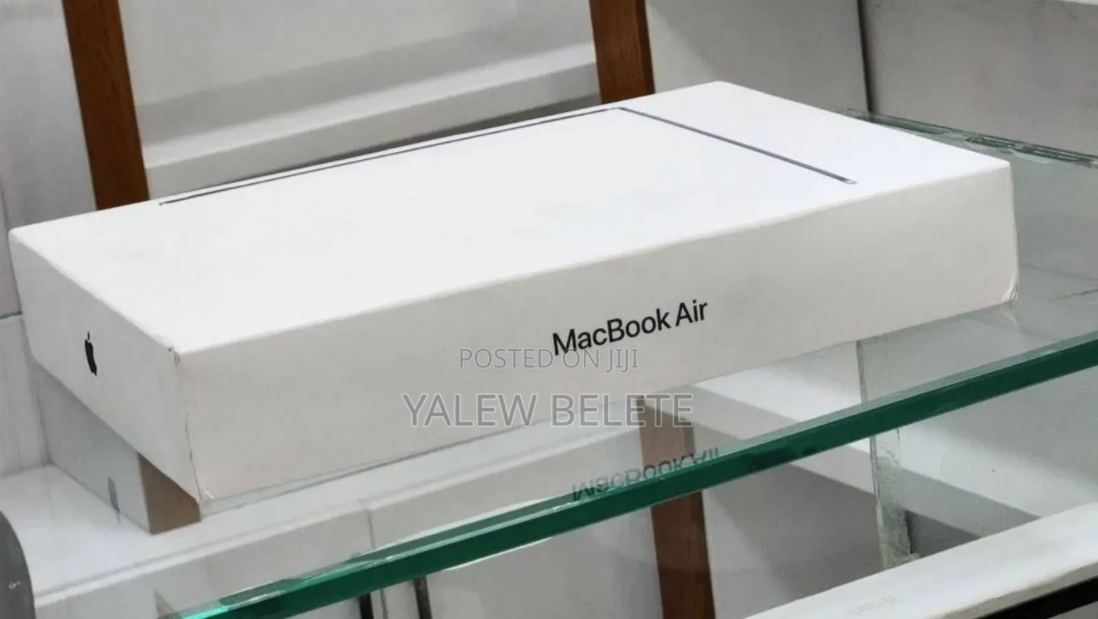 New Laptop Apple MacBook Air 2025 M4 13-inch 16GB Apple M4 SSD 256GB