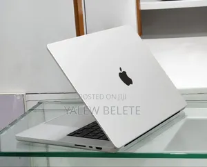 New Laptop Apple MacBook Pro 2021 M1 16GB Apple M1 Pro SSD 512GB