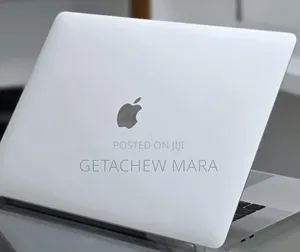 New Laptop Apple MacBook 2015 16GB Intel Core i7 SSD 256GB