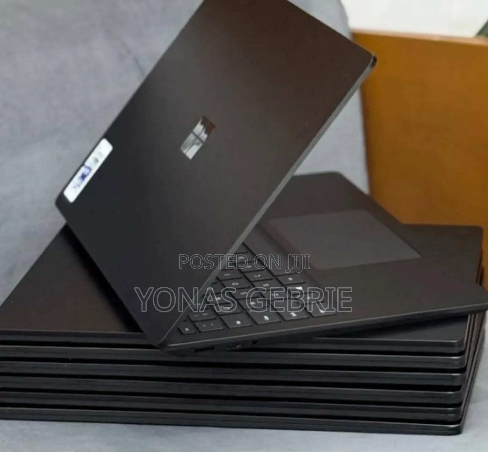 New Laptop Microsoft Surface 16GB Intel Core i7 SSD 512GB
