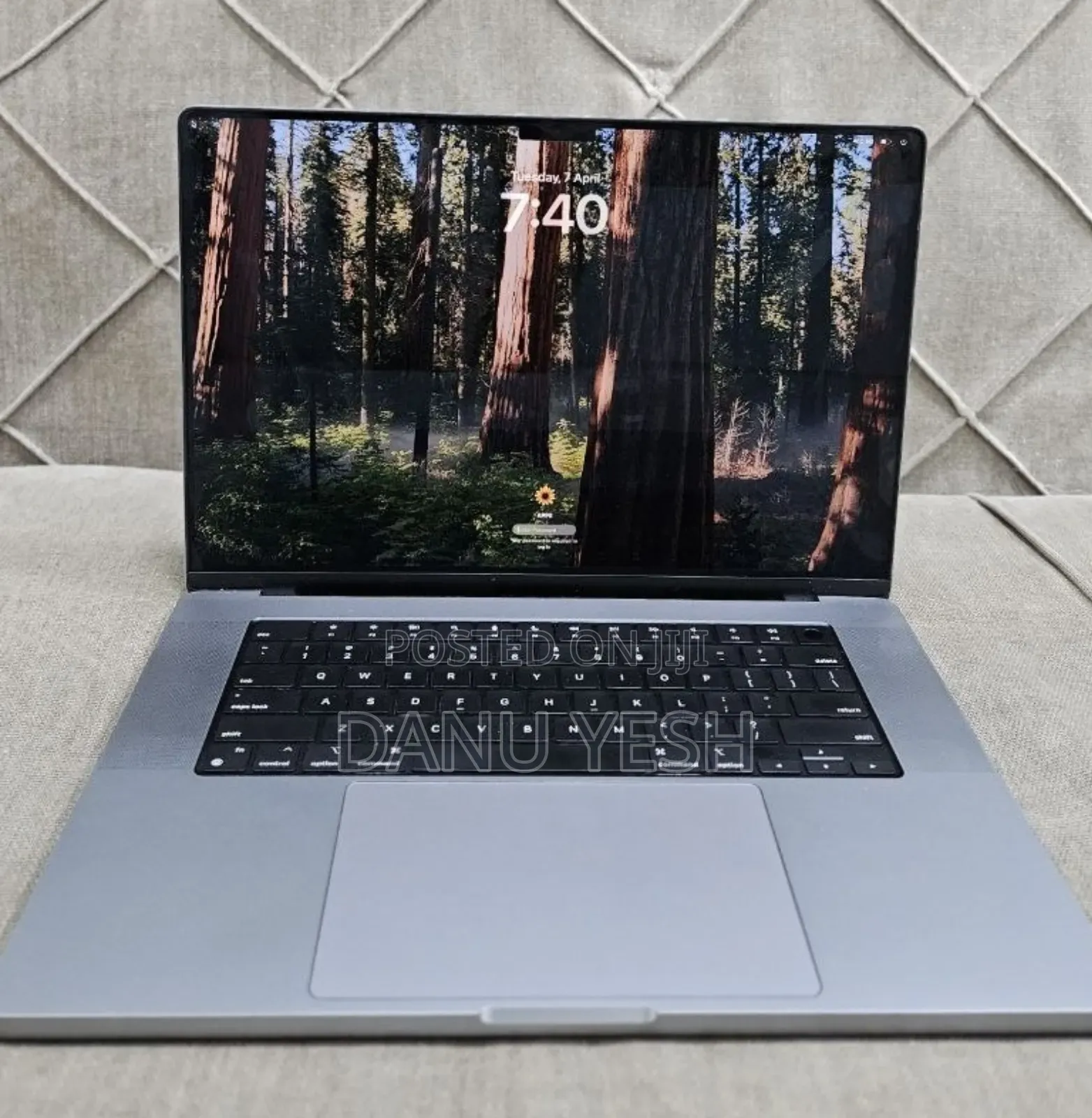 New Laptop Apple MacBook Pro 2021 M1 32GB Apple M1 Pro SSD 512GB