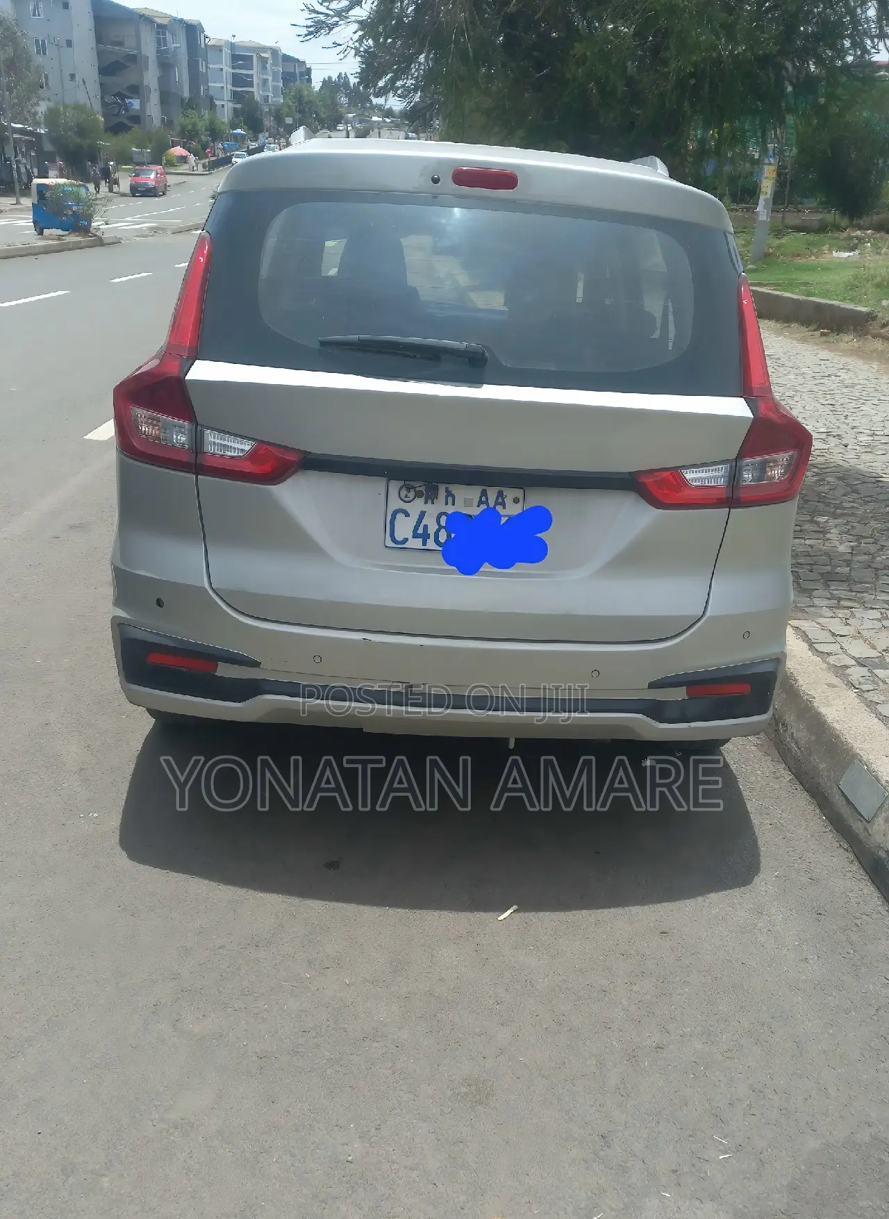 Suzuki Ertiga 2021 Silver