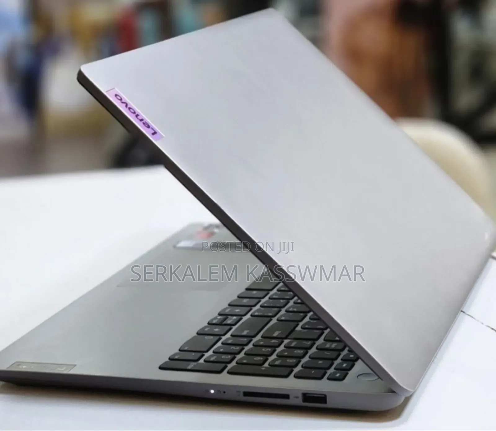New Laptop Lenovo Ideapad 3 8GB AMD Ryzen 5 SSD 512GB