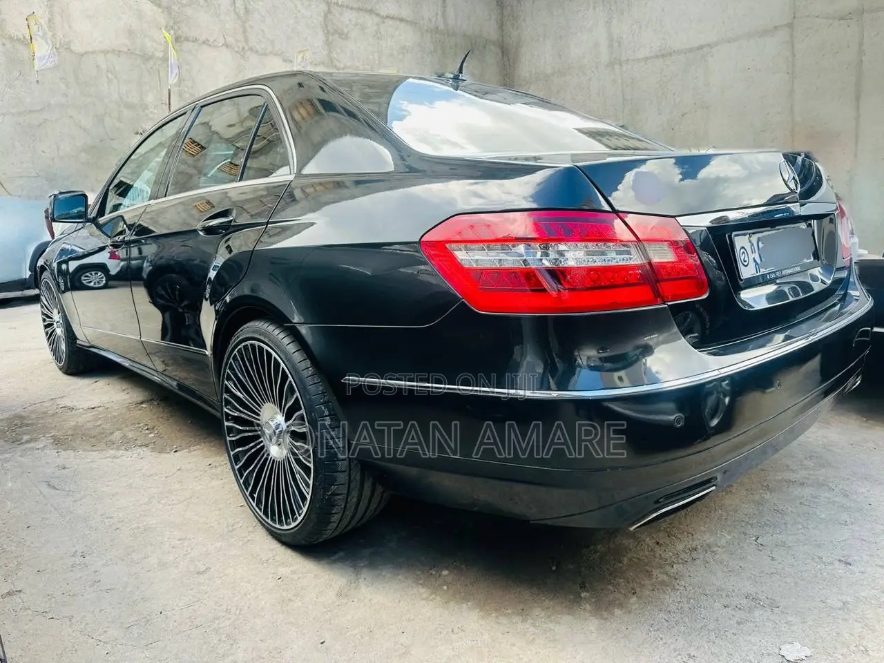 Mercedes-Benz E200 2013 Black