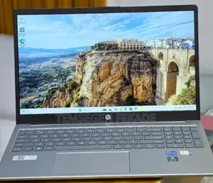 New Laptop HP Stream Notebook 16GB Intel Core i7 SSD 1T