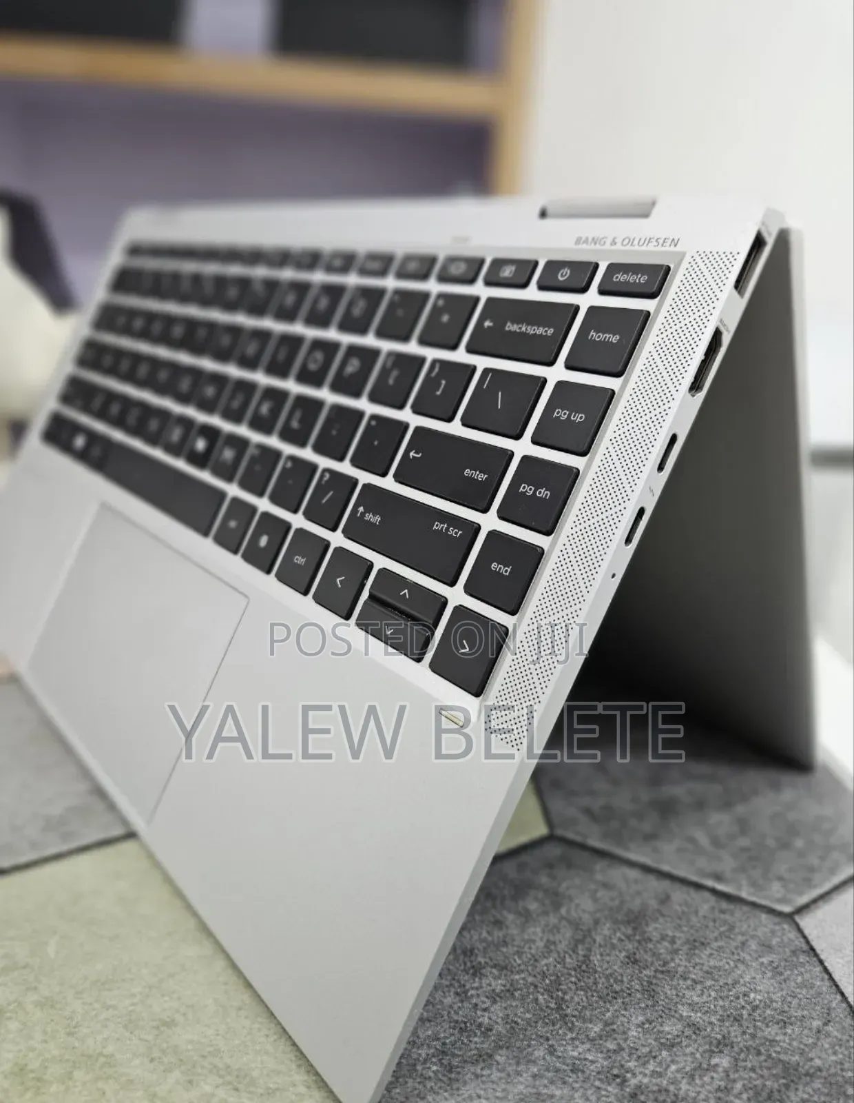 New Laptop HP EliteBook x360 1040 G7 16GB Intel Core i7 SSD 512GB