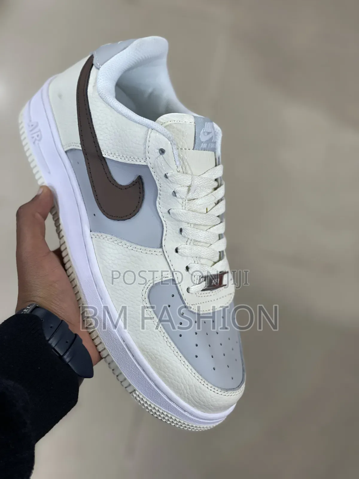 Air Force 1 '07 (Premium Feel Durability)