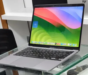 New Laptop Apple MacBook Pro 2020 M1 16GB Apple M1 Pro SSD 256GB