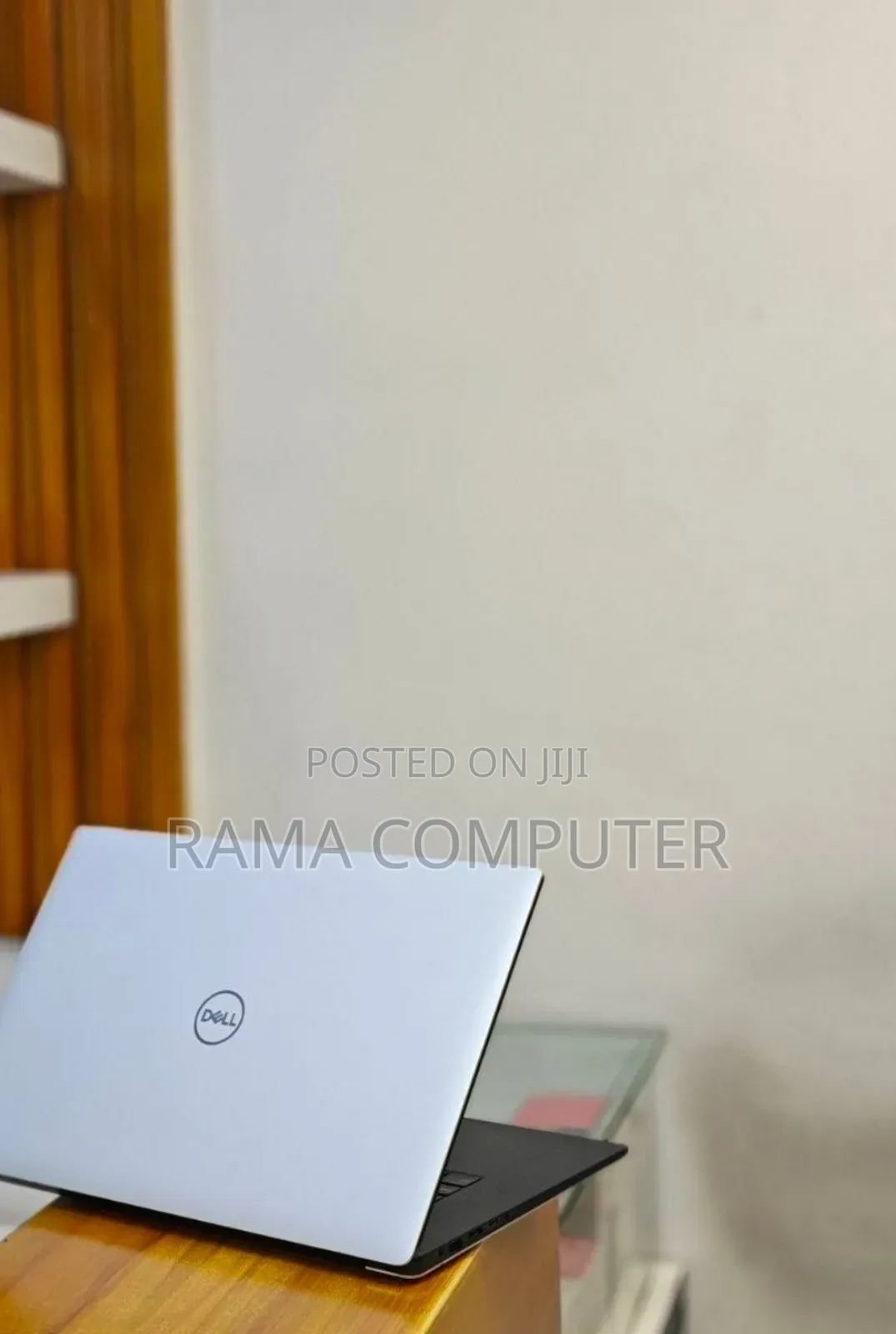 New Laptop Dell XPS 15 16GB Intel Core i9 SSD 512GB