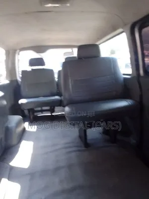 Toyota HiAce 2007 Silver