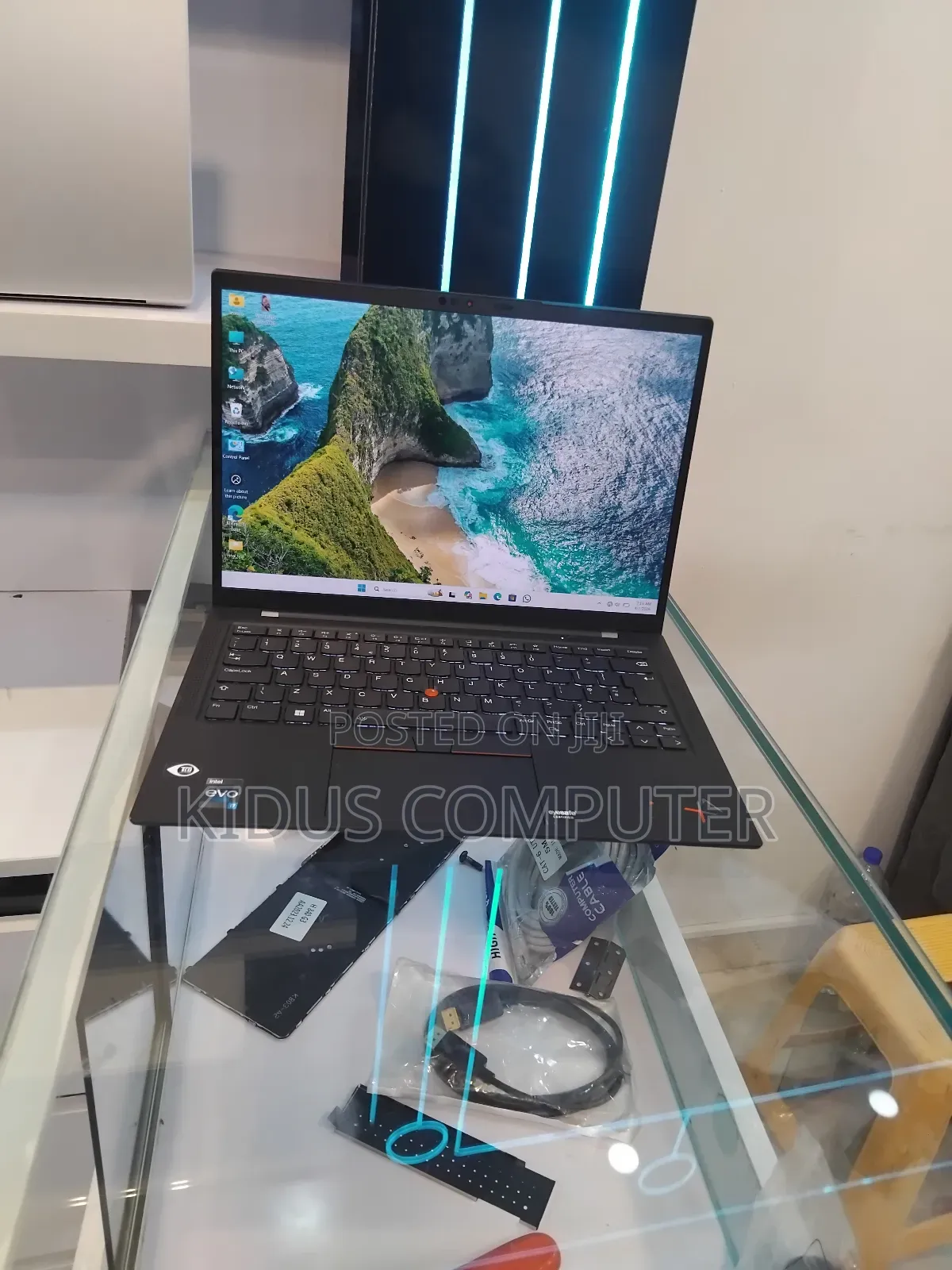 New Laptop Lenovo ThinkPad X1 Carbon 16GB Intel Core i7 SSD 1T