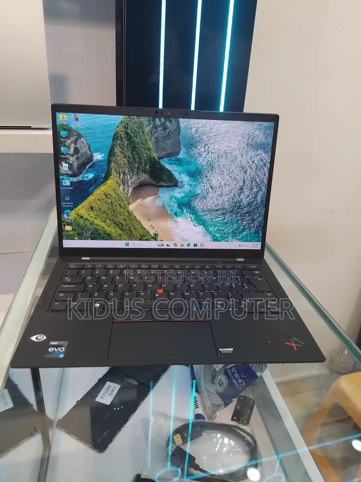 New Laptop Lenovo ThinkPad X1 Carbon 16GB Intel Core i7 SSD 1T